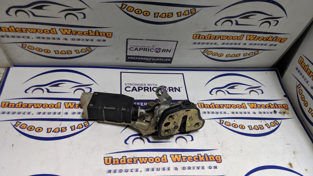 View Auto part Door/Boot/Gate Lock Holden Commodore 1997