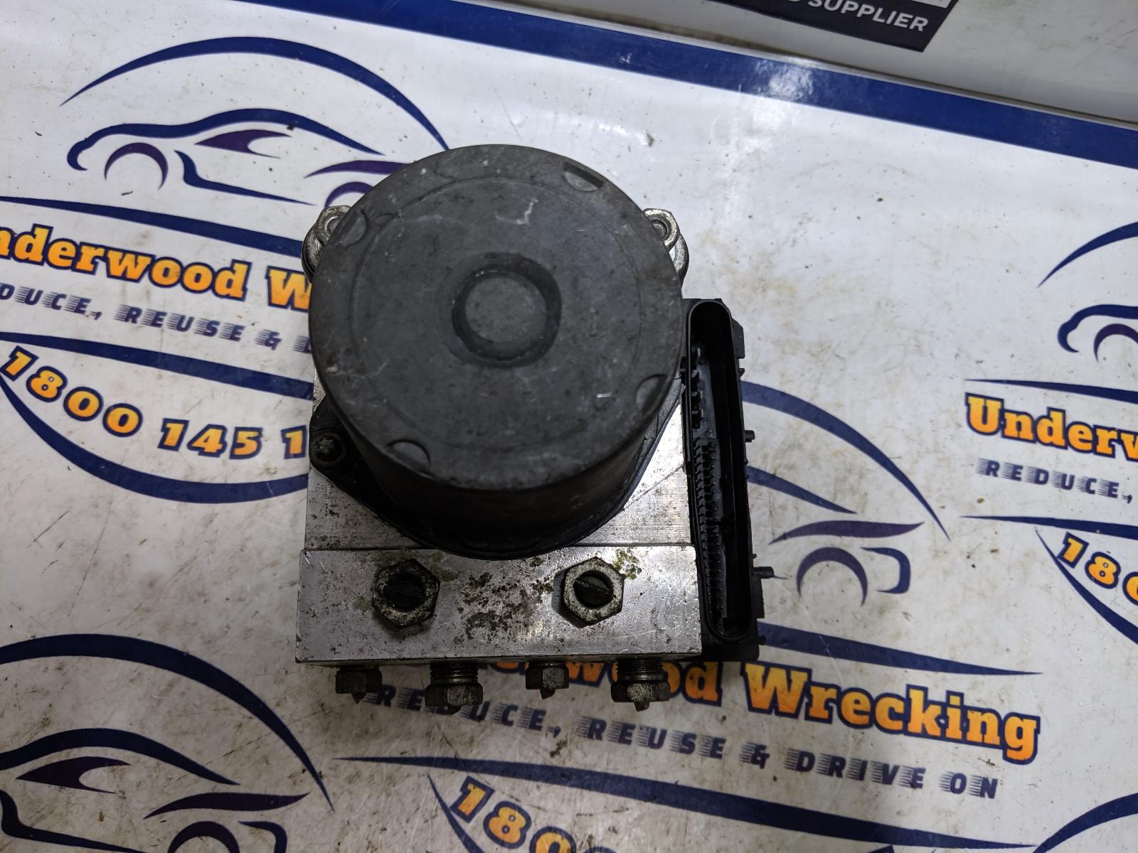 View Auto part Abs Pump/Modulator Holden Commodore 2005