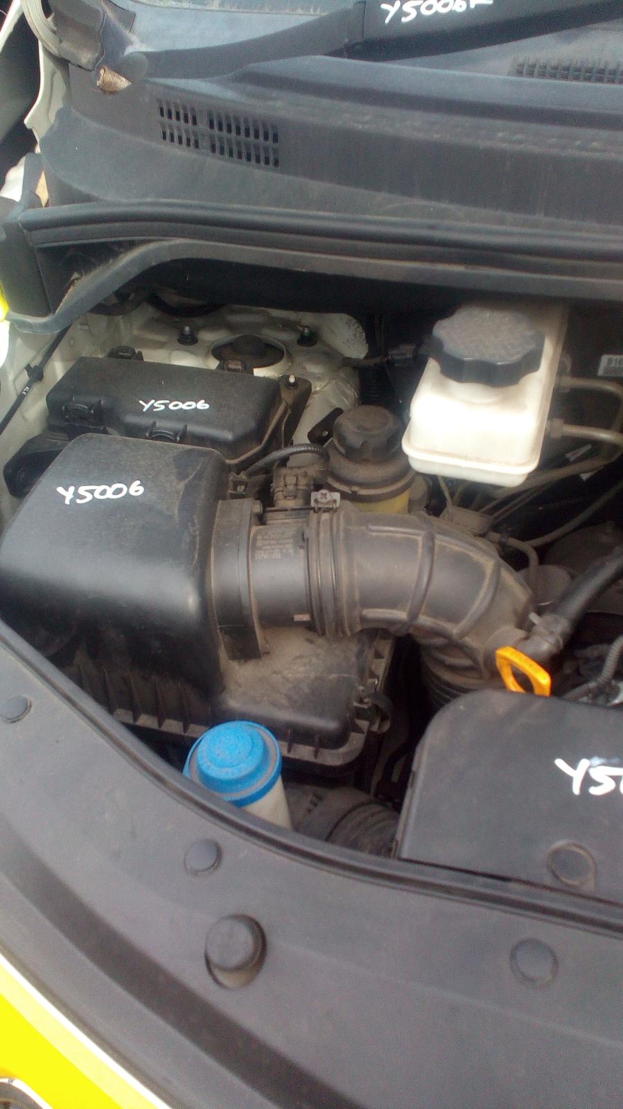 2016 Hyundai Iload/imax Wheel Cover/Hub Cap View Auto part Wheel Cover/Hub Cap Hyundai Iload/imax 2016