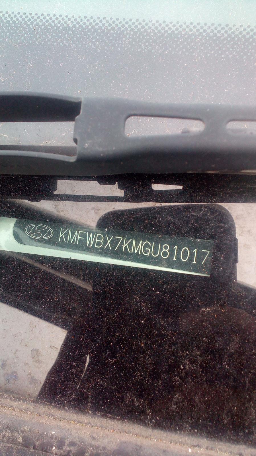 2016 Hyundai Iload/imax Wheel Cover/Hub Cap View Auto part Wheel Cover/Hub Cap Hyundai Iload/imax 2016