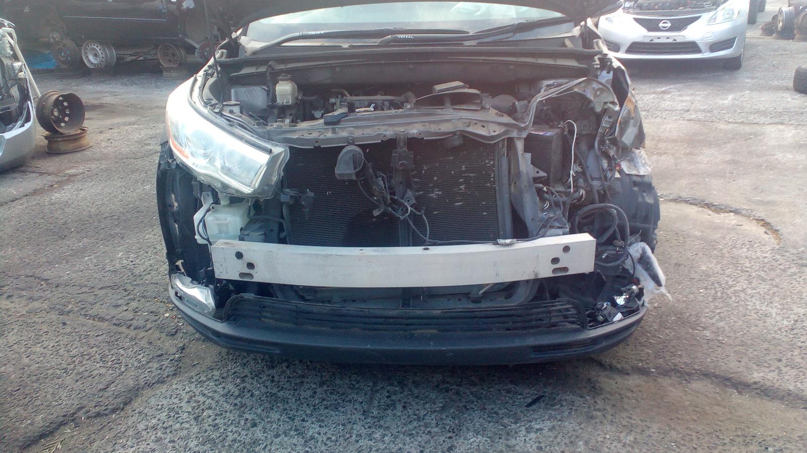 2014 Toyota Kluger R/Bar Bracket/Reinfo View Auto part R/Bar Bracket/Reinfo Toyota Kluger 2014