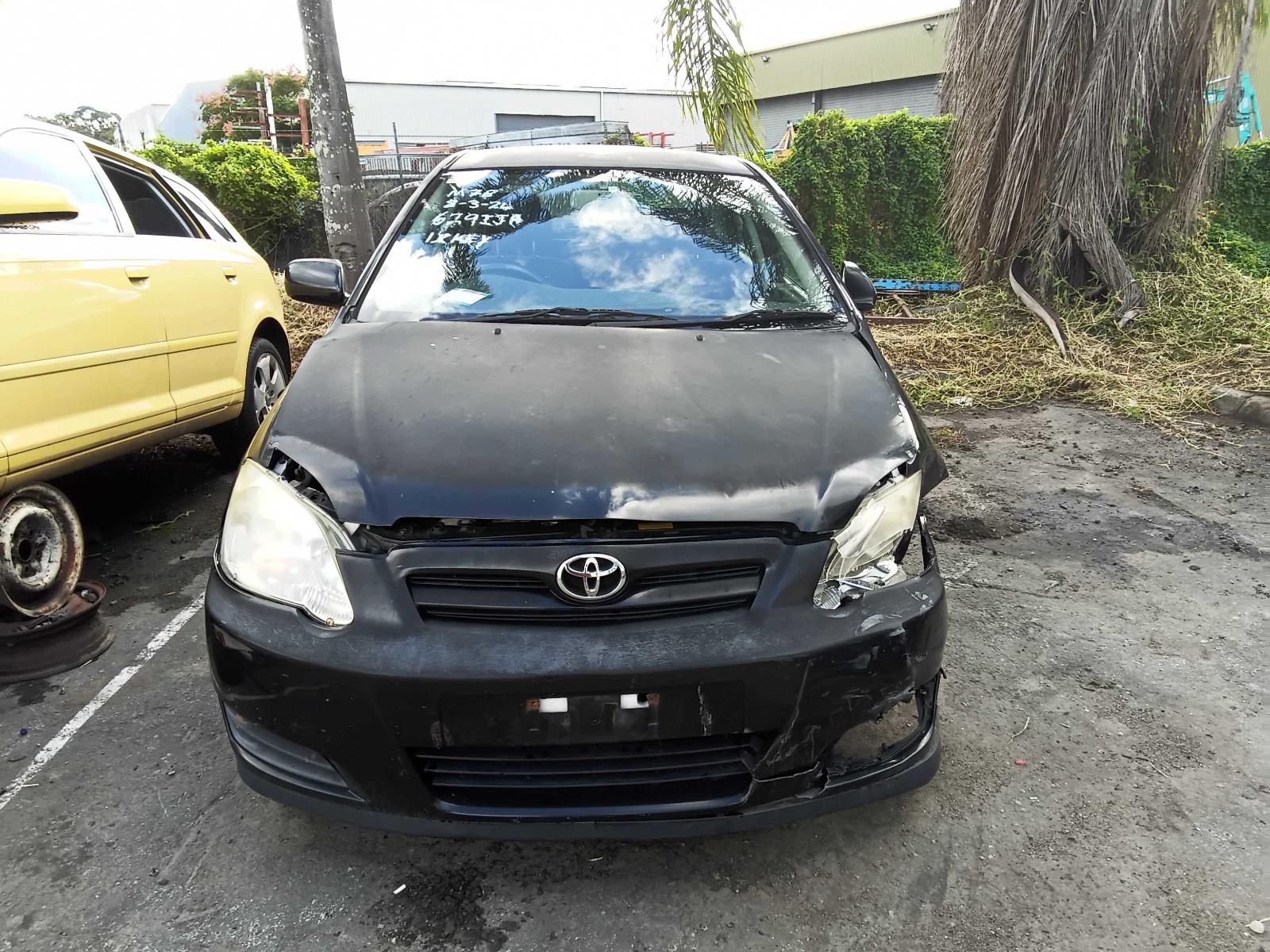 View Auto part Headrest Toyota Corolla 2004