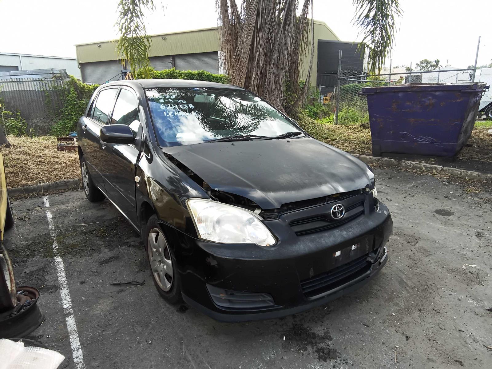 View Auto part Headrest Toyota Corolla 2004