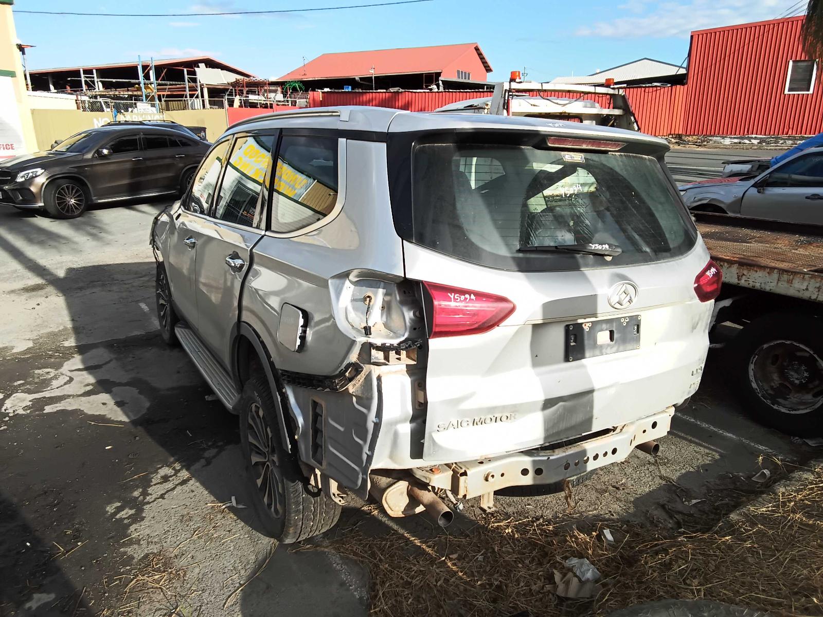 View Auto part Parcel Shelf Cargo Blind Ldv D90 2018