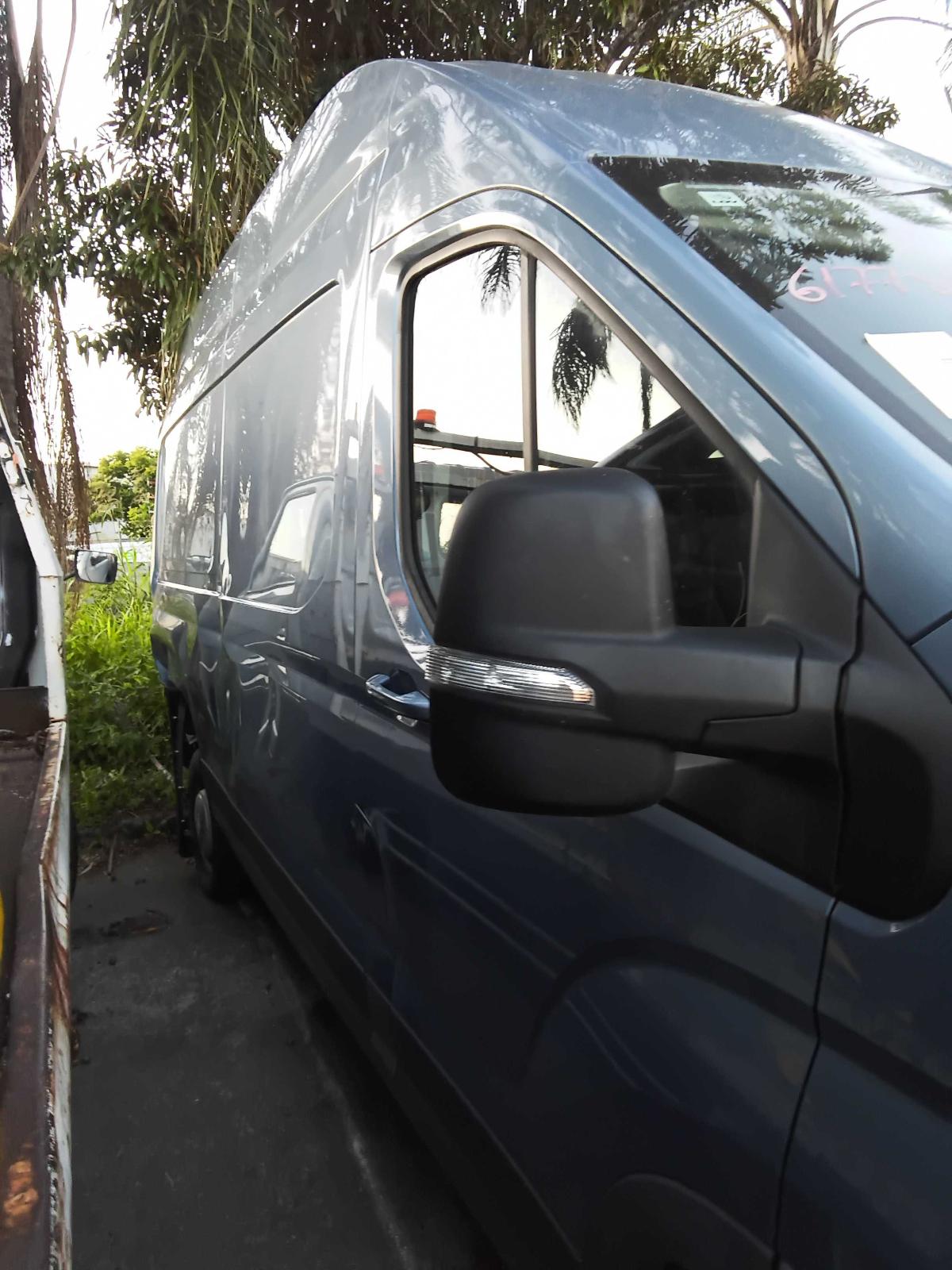 View Auto part Door Trim Ldv Deliver 9 2023