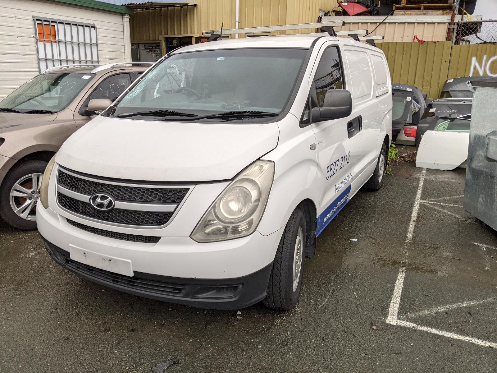 2015 Hyundai Iload/imax Side Step/Skirt View Auto part Side Step/Skirt Hyundai Iload/imax 2015