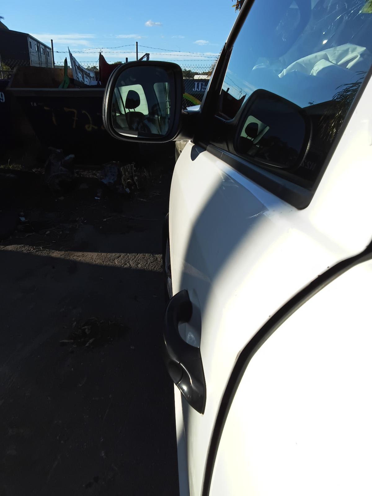 View Auto part Steering Pump Volkswagen Amarok 2016