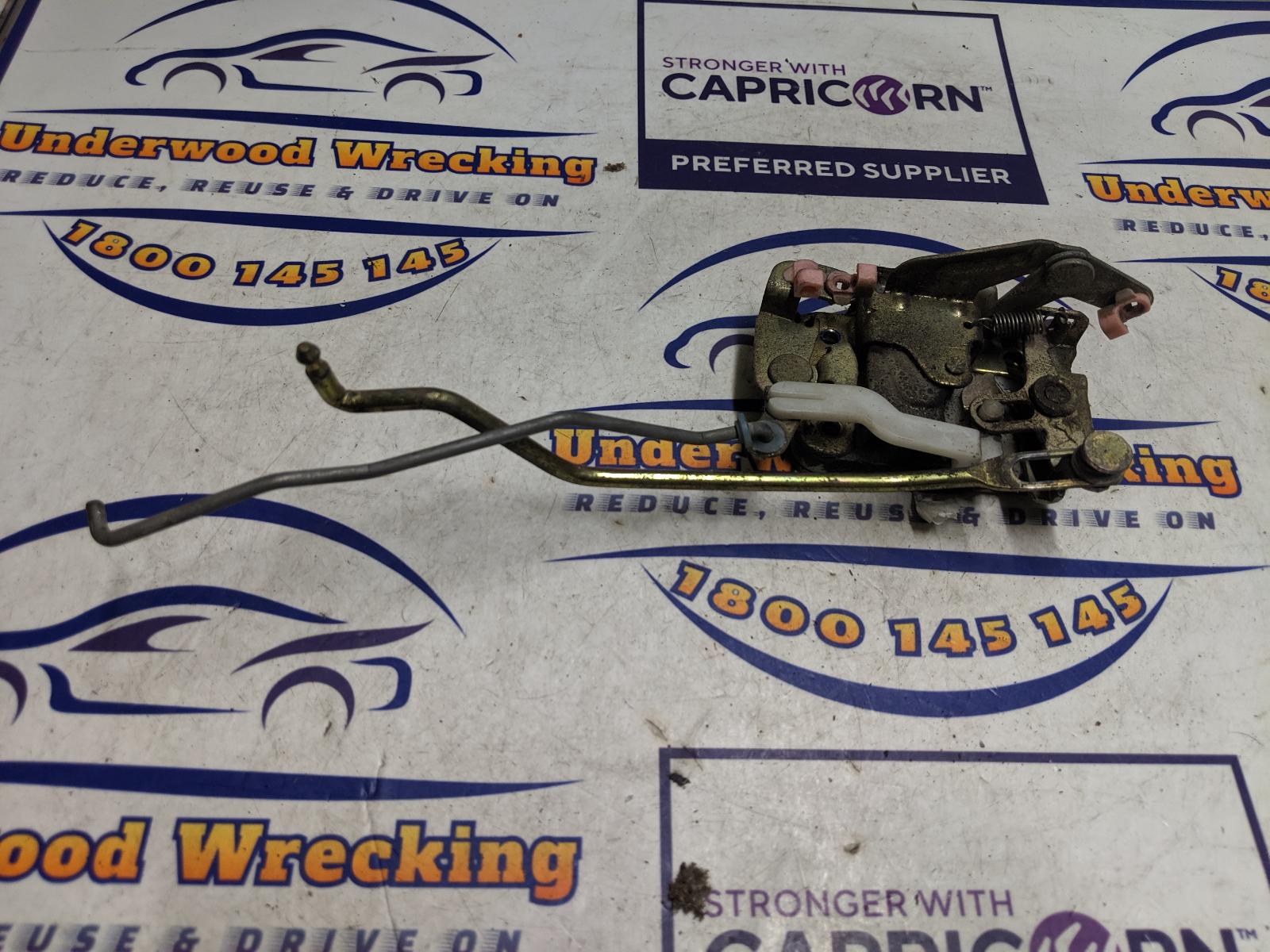 View Auto part Door/Boot/Gate Lock Holden Rodeo 1995