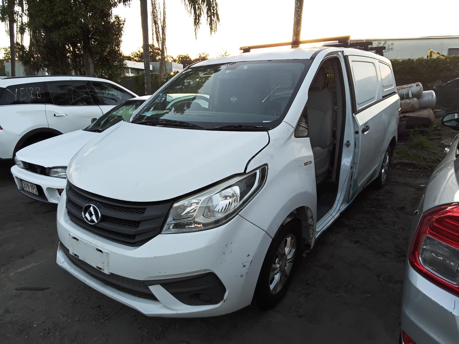 2019 Ldv G10 Cargo Barrier View Auto part Cargo Barrier Ldv G10 2019