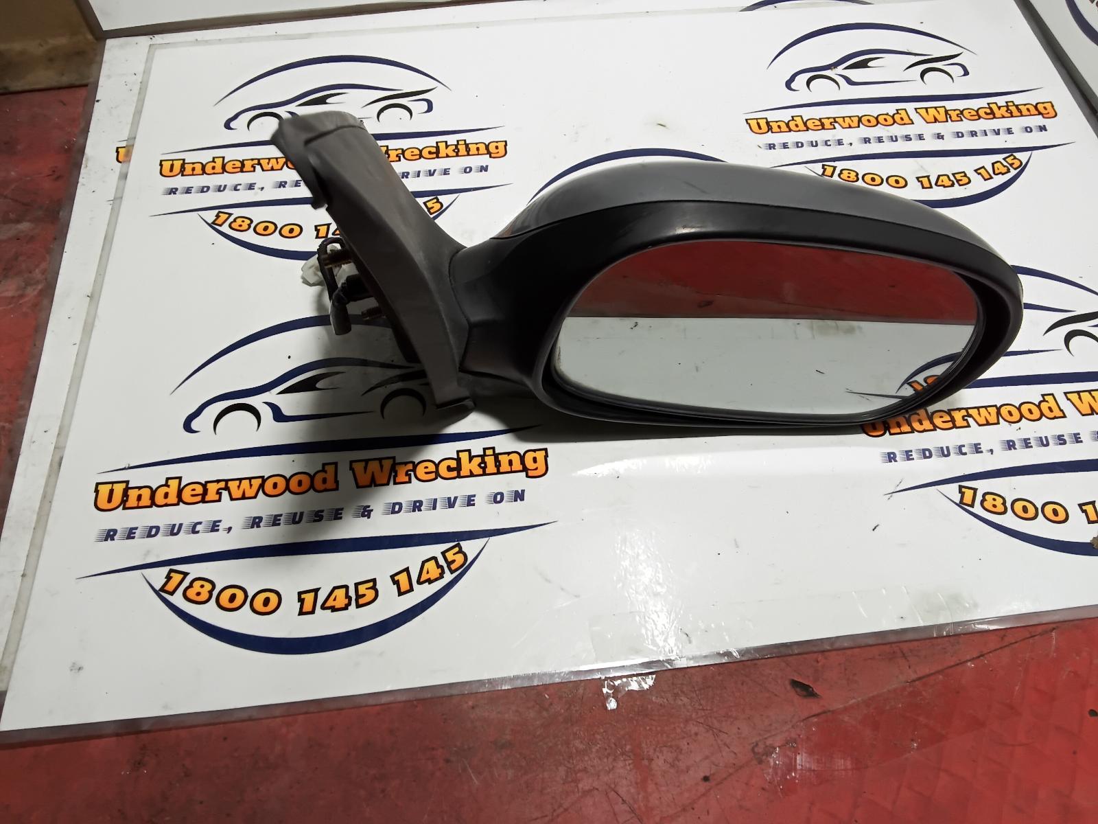 View Auto part Right Door Mirror Nissan Pulsar 2004