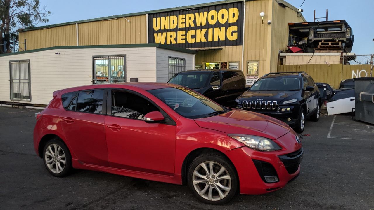 View Auto part Misc Switch/Relay Mazda 3 2011