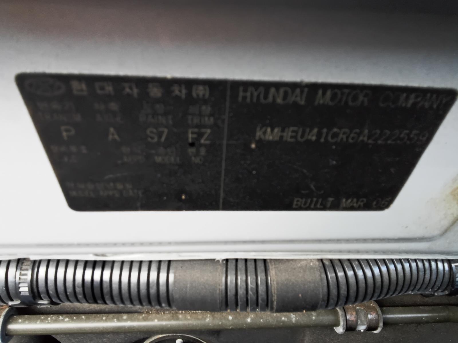 View Auto part Ignition W/ Key Hyundai Sonata 2005