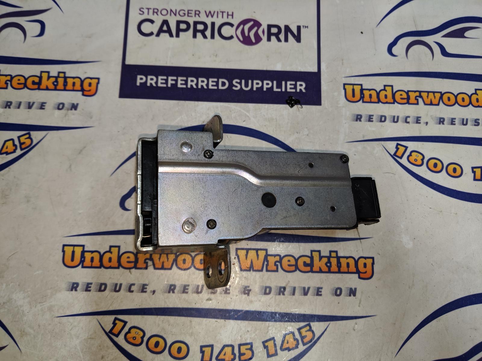 View Auto part Door/Boot/Gate Lock Holden Captiva 2010
