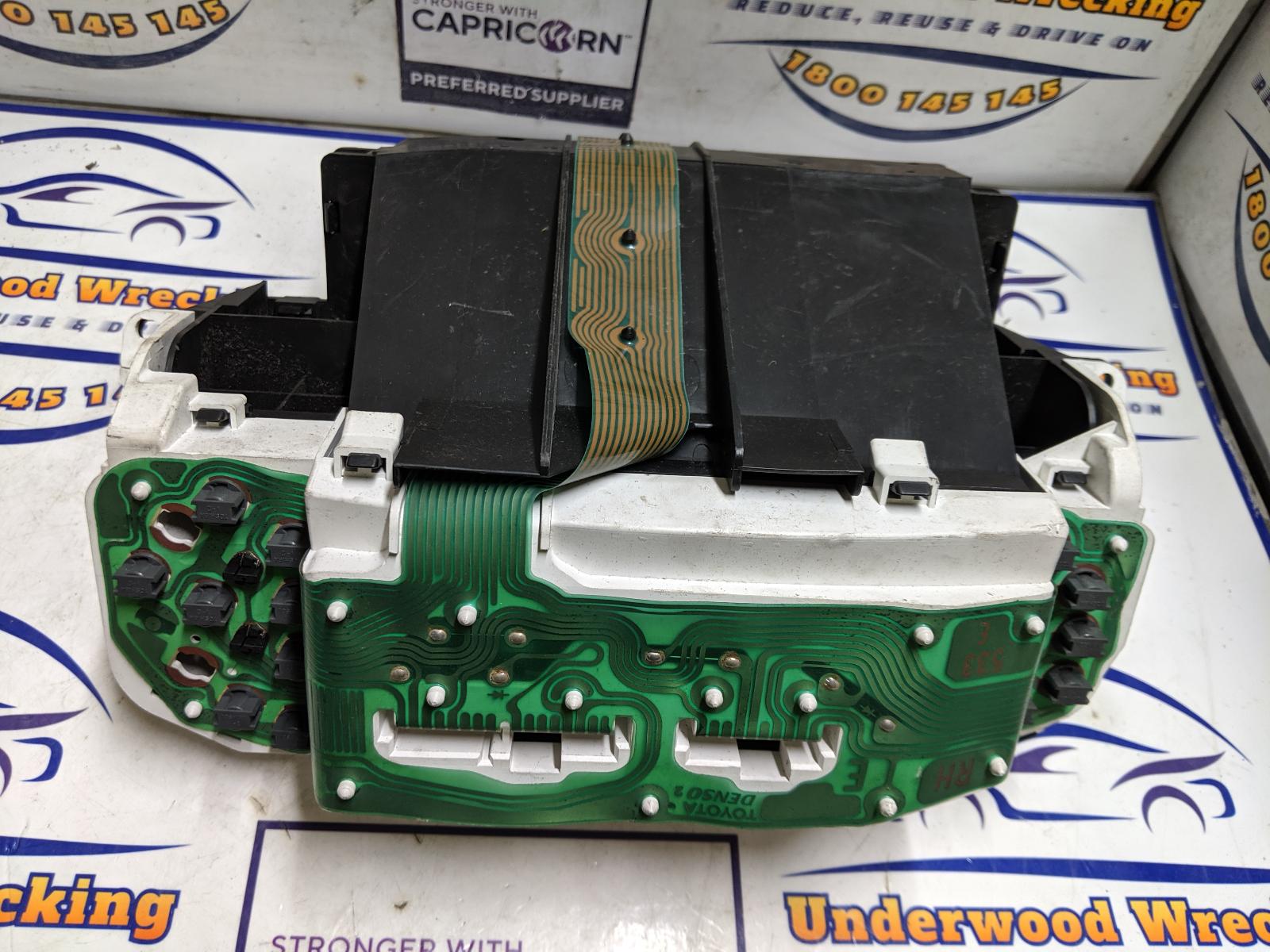 View Auto part Instrument Cluster Toyota Echo 2003
