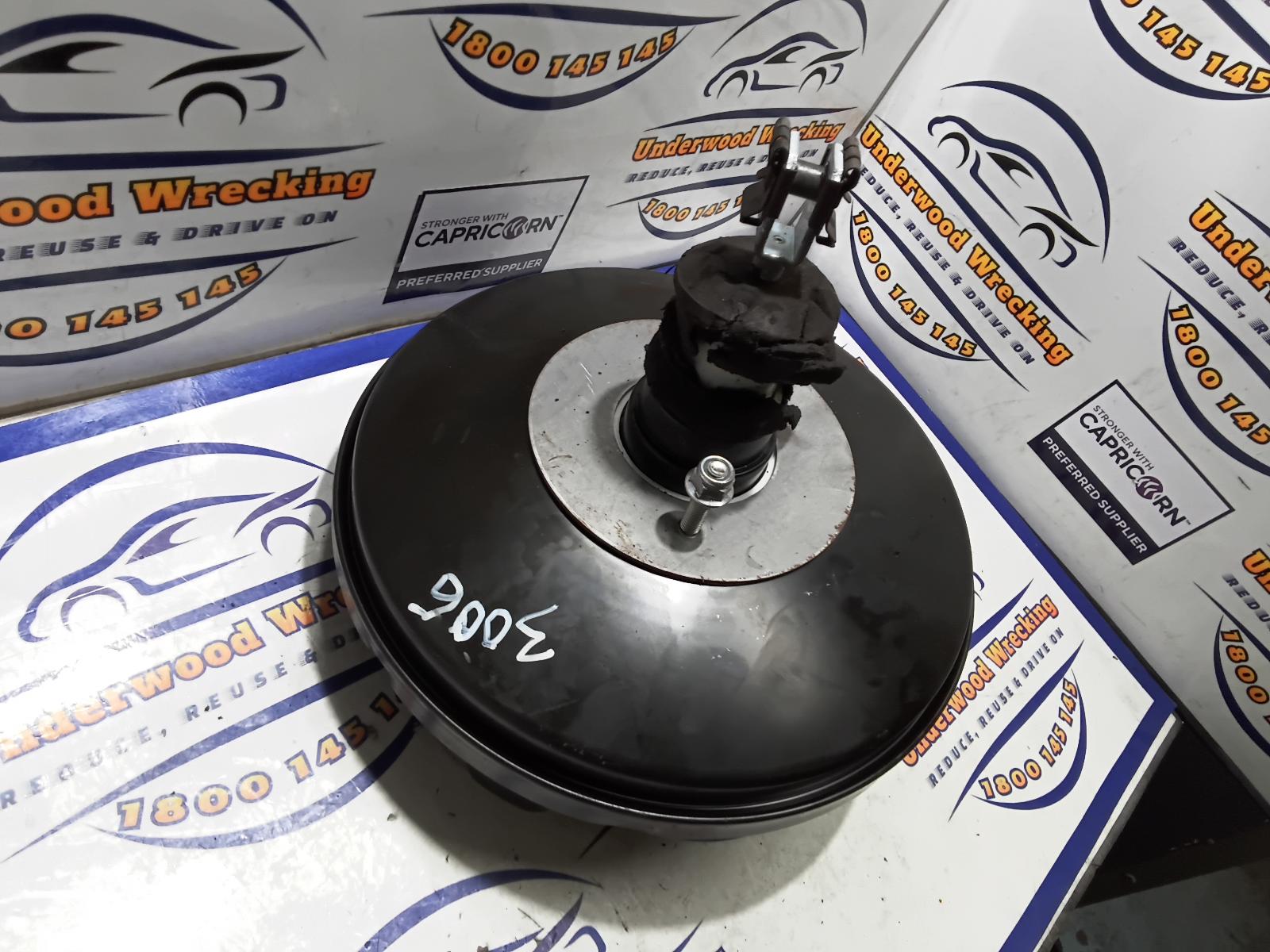 View Auto part Brake Booster Fiat Punto 2014
