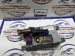 View Auto part Fuse Box Fiat Punto 2014