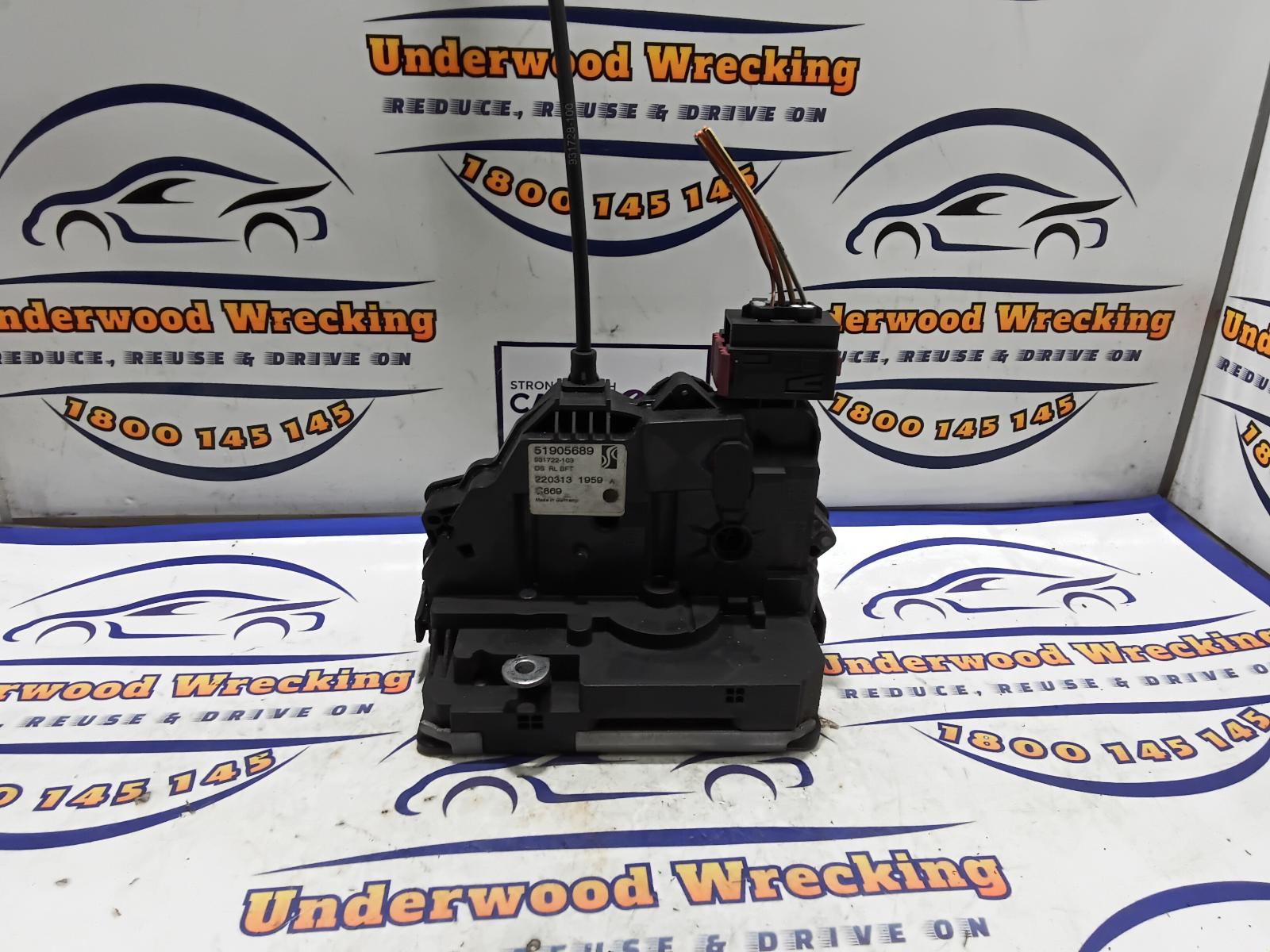 2014 Fiat Punto Door/Boot/Gate Lock View Auto part Door/Boot/Gate Lock Fiat Punto 2014