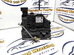View Auto part Door/Boot/Gate Lock Fiat Punto 2014