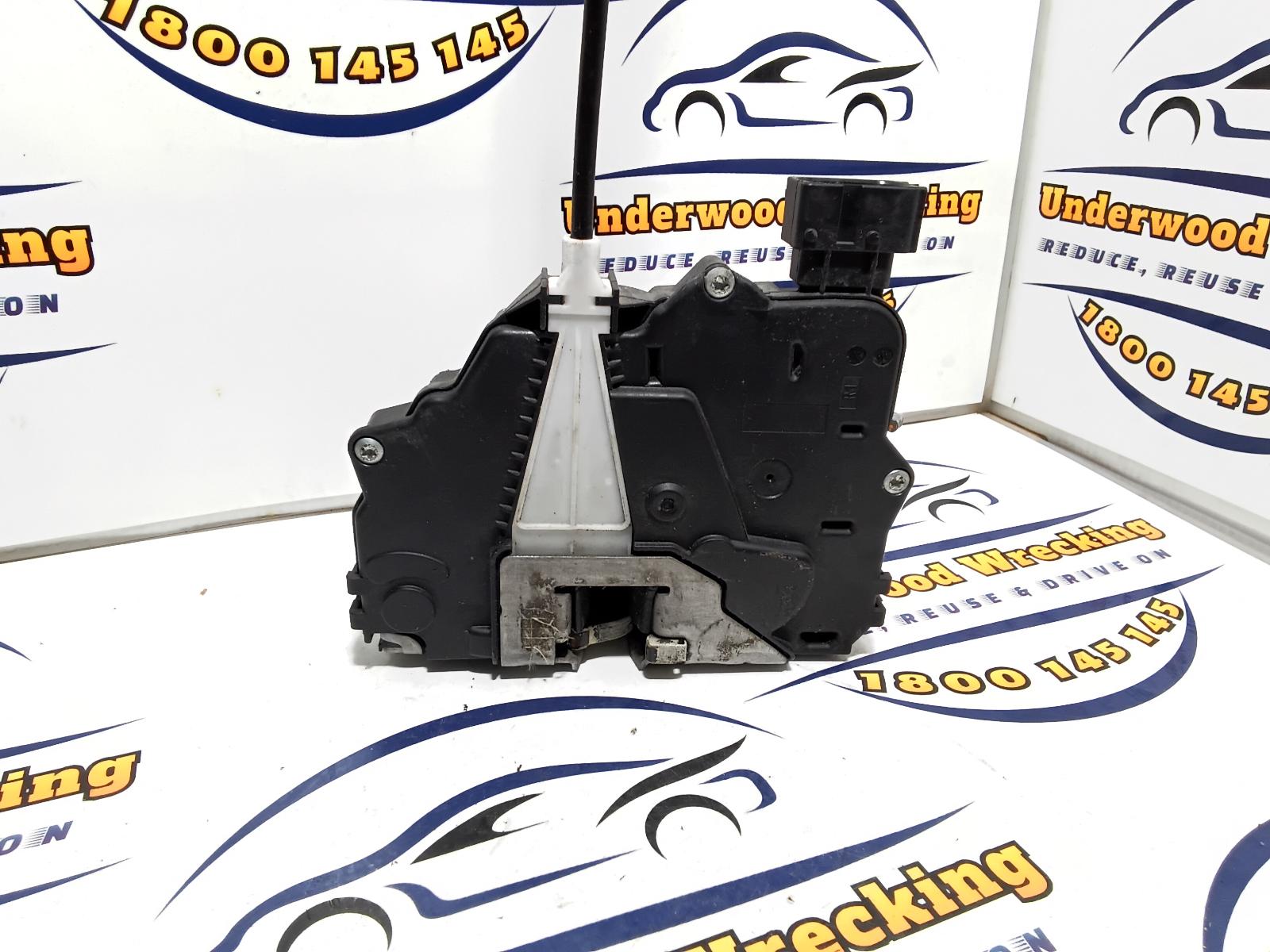 2014 Fiat Punto Door/Boot/Gate Lock View Auto part Door/Boot/Gate Lock Fiat Punto 2014