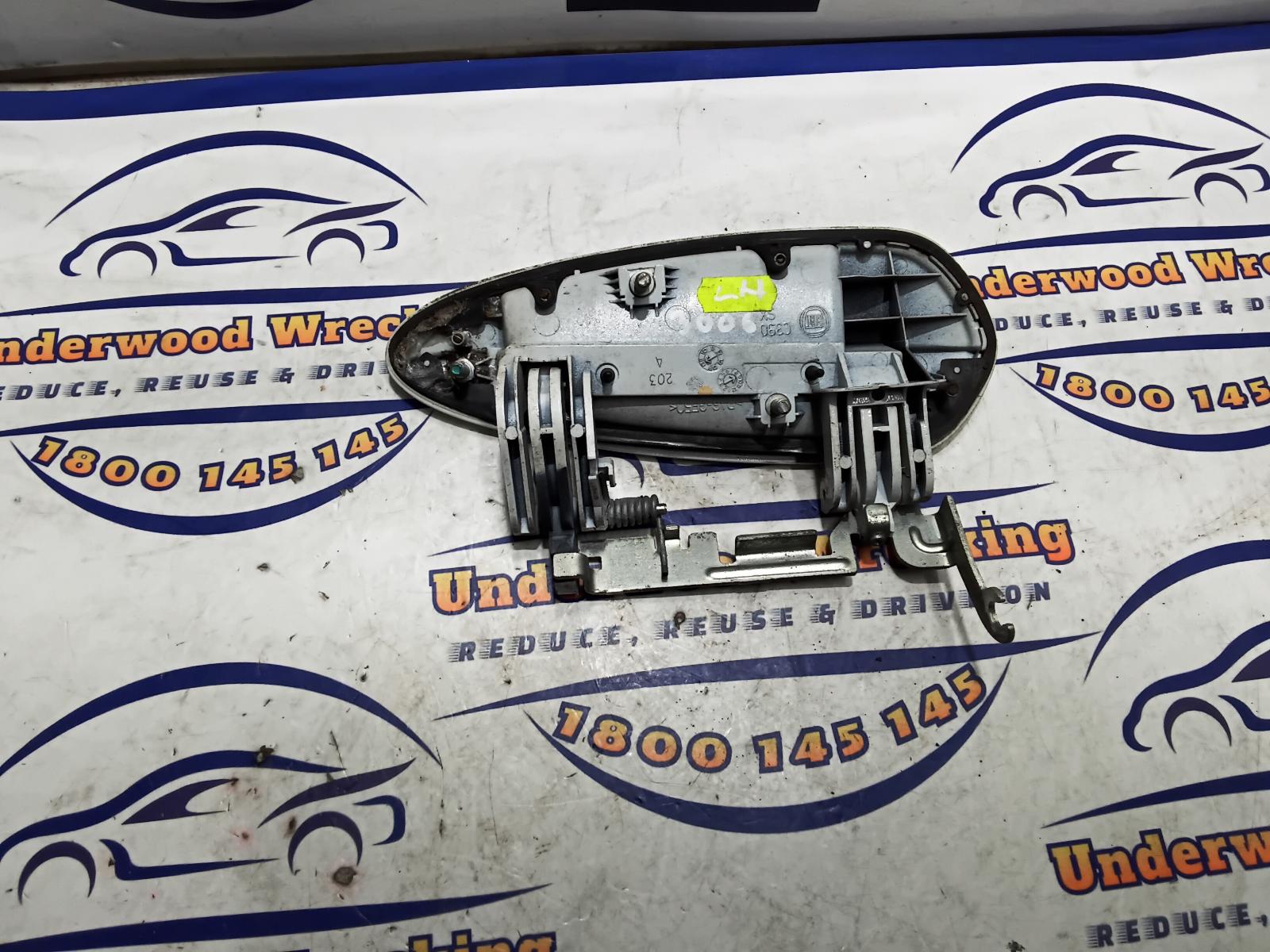 View Auto part Door Handle Fiat Punto 2014