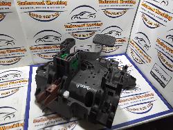 View Auto part Pedal Assembly Fiat Punto 2014