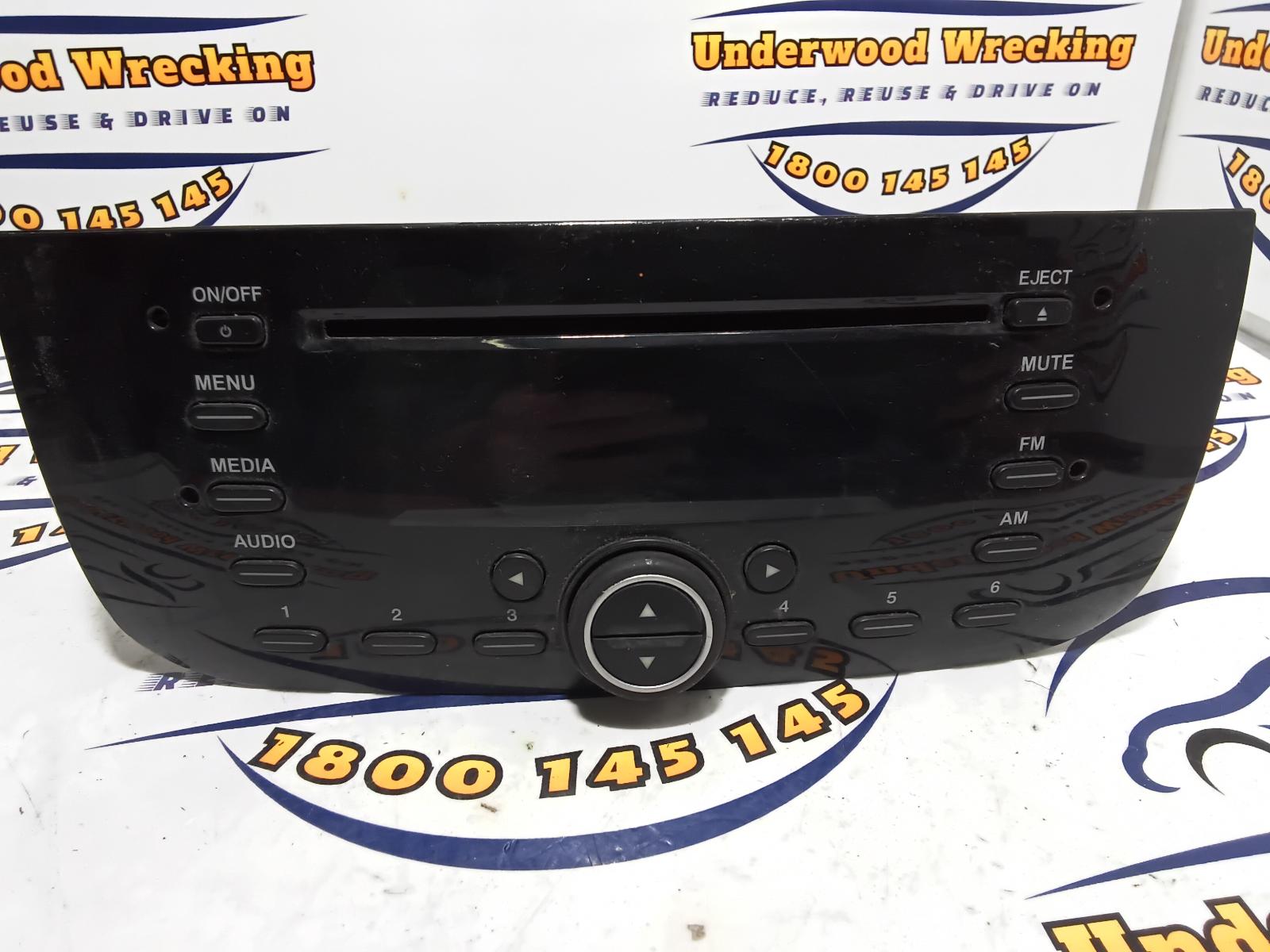 2014 Fiat Punto Radio/Cd/Dvd/Sat/Tv View Auto part Radio/Cd/Dvd/Sat/Tv Fiat Punto 2014