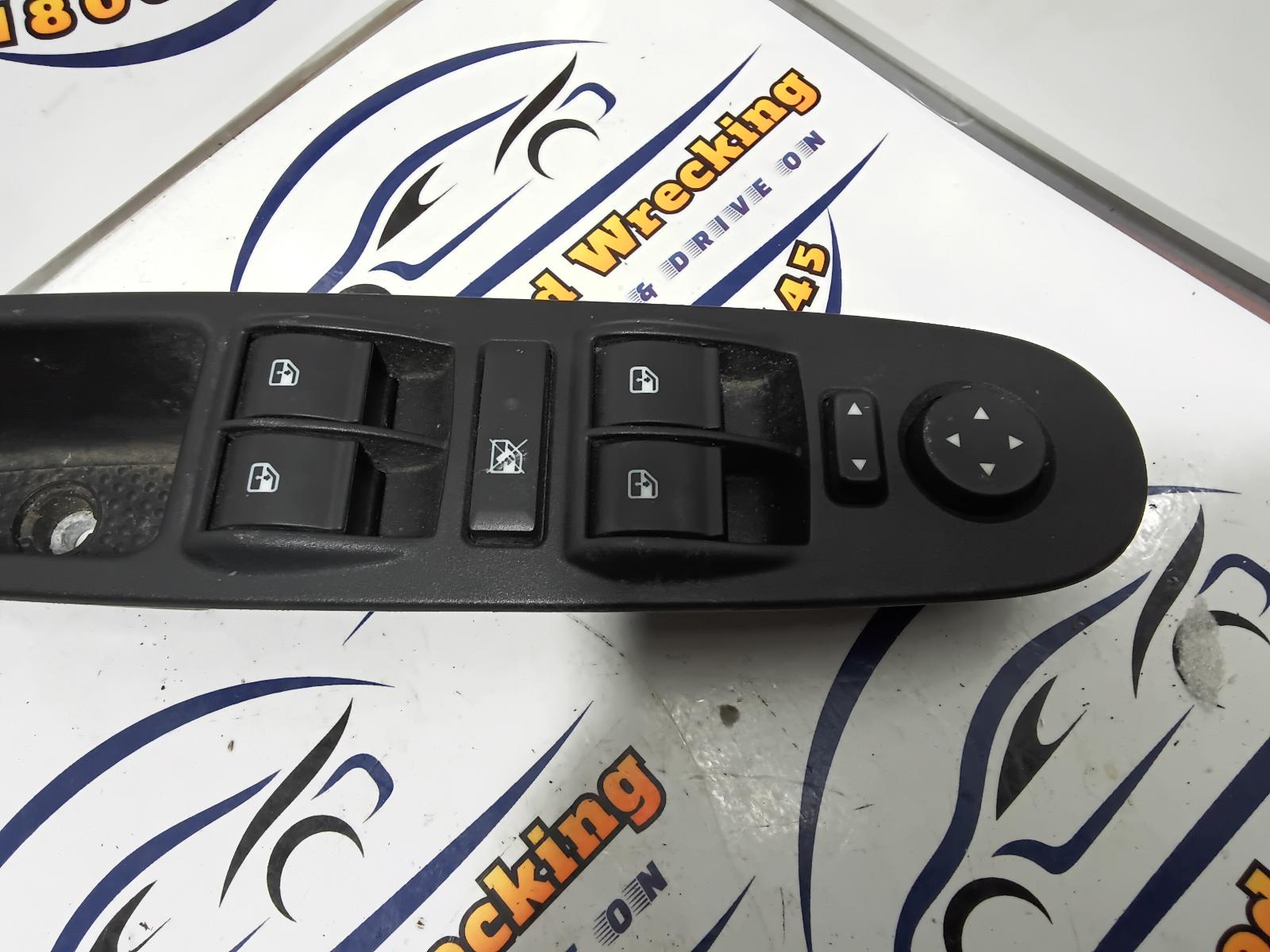 View Auto part Pwr Dr Wind Switch Fiat Punto 2014