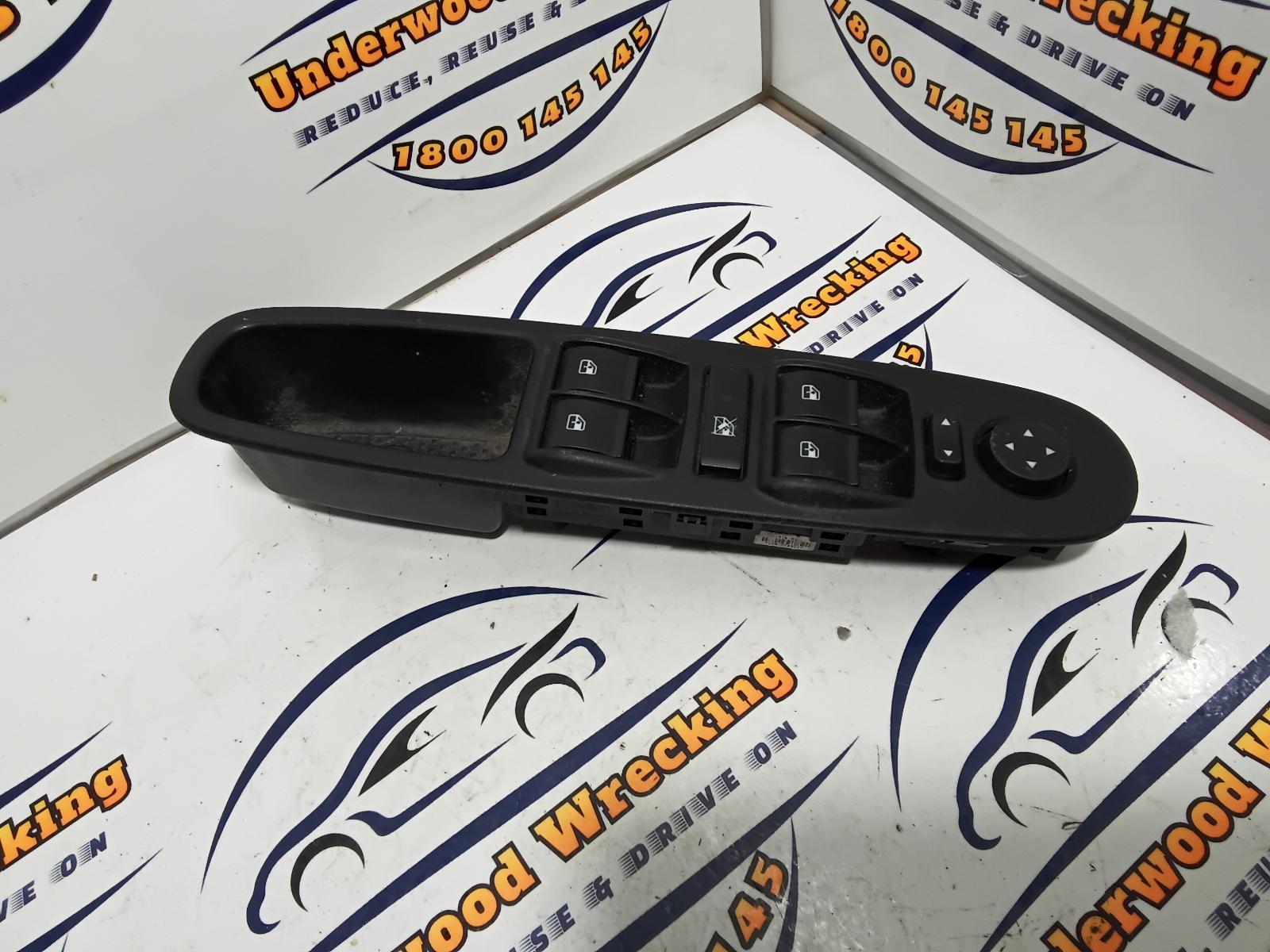 View Auto part Pwr Dr Wind Switch Fiat Punto 2014