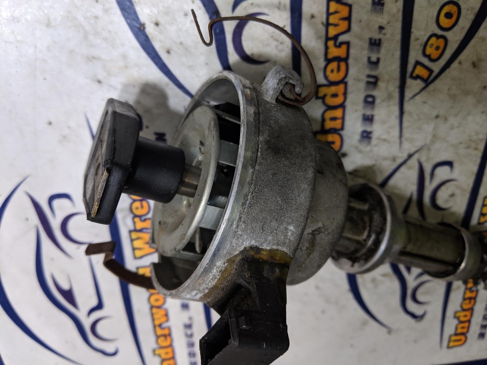 View Auto part Distributor Holden Statesman/caprice 1996