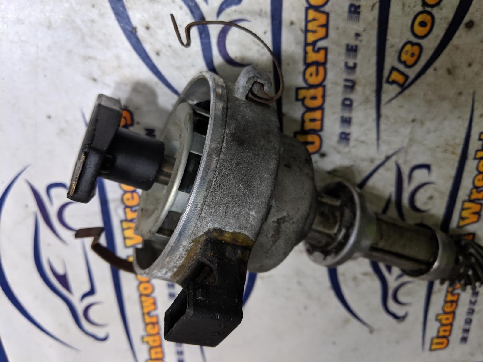 View Auto part Distributor Holden Statesman/caprice 1996