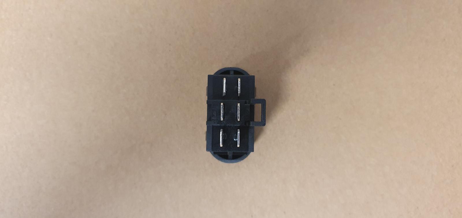 View Auto part Pwr Dr Wind Switch Ford Falcon 2000