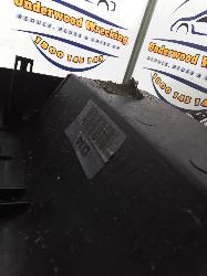 View Auto part Console Hyundai I30 2009