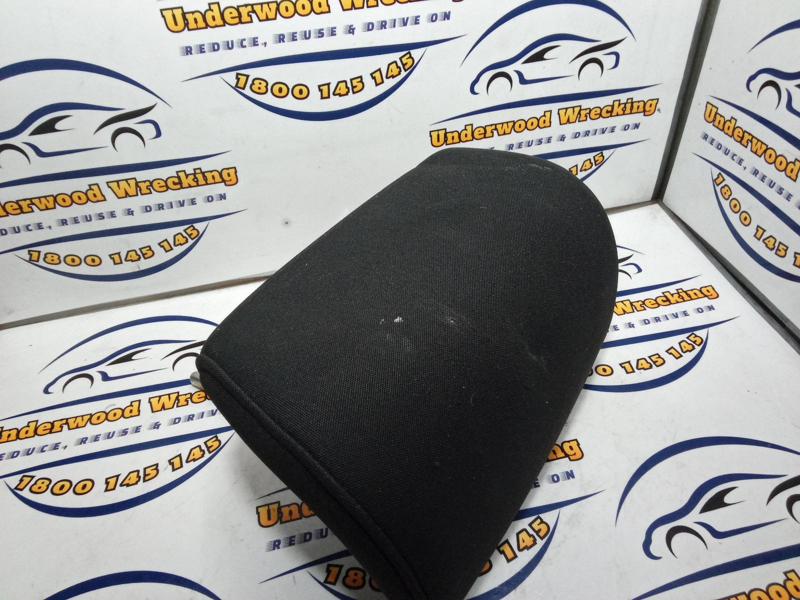 View Auto part Headrest Hyundai I30 2009
