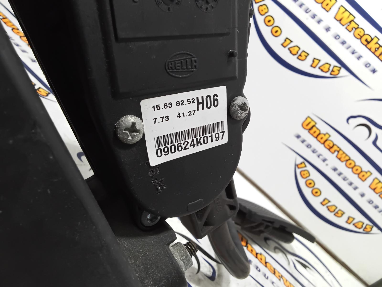View Auto part Pedal Assembly Hyundai I30 2009