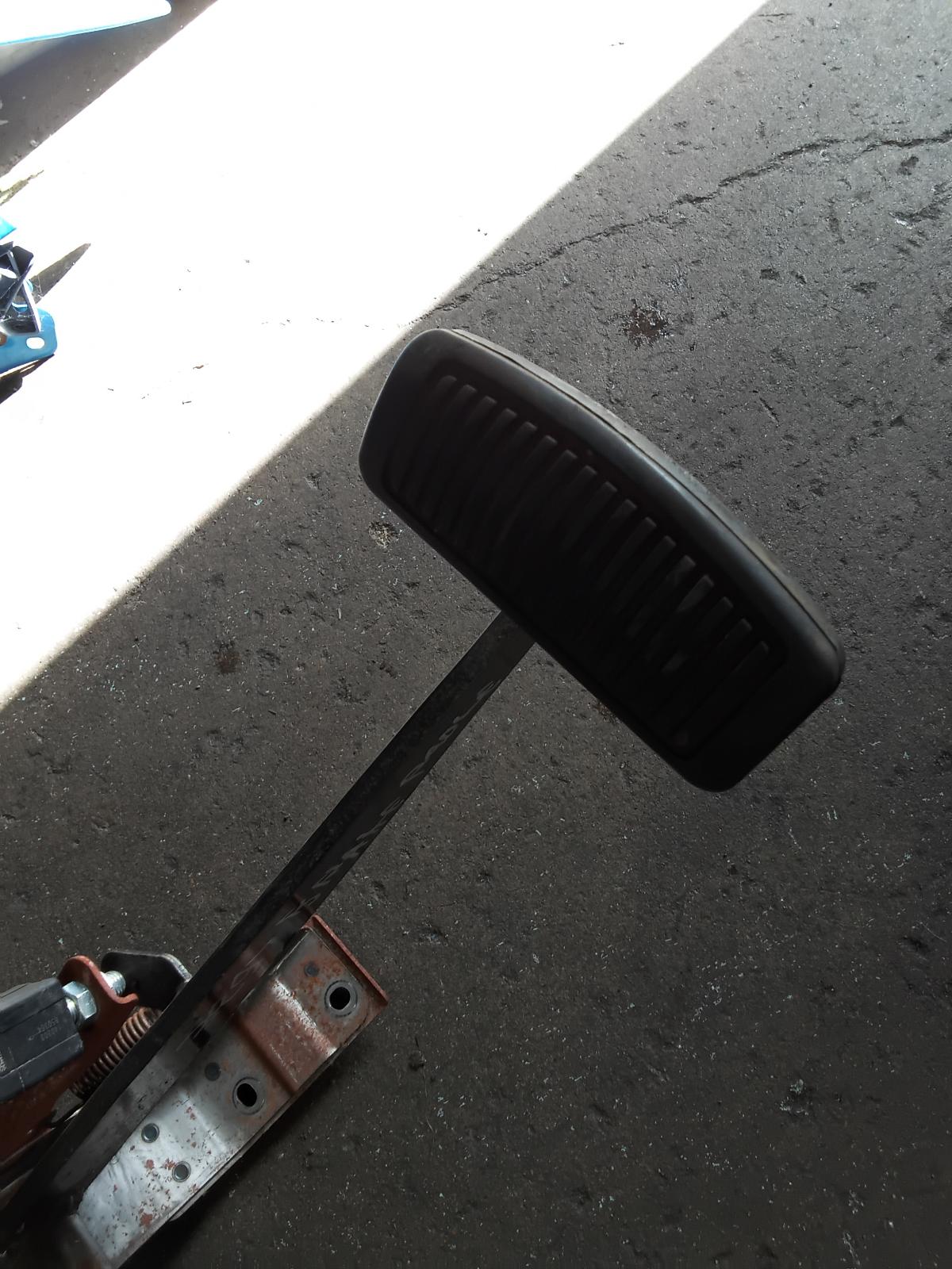 View Auto part Pedal Assembly Hyundai I30 2009