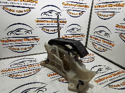 View Auto part Gear Stick/Shifter Hyundai I30 2009