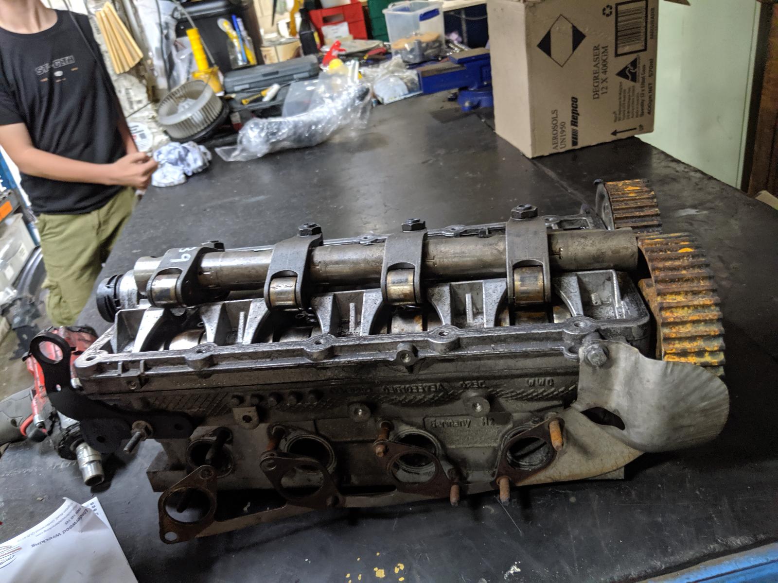 View Auto part Cylinder Head Volkswagen Passat 2008
