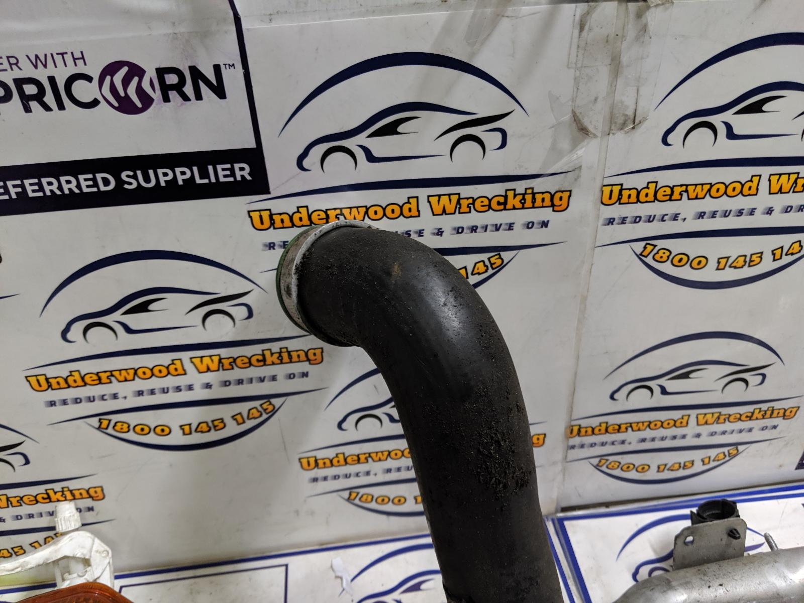 View Auto part Air Cleaner Duct/Hos Volkswagen Passat 2008