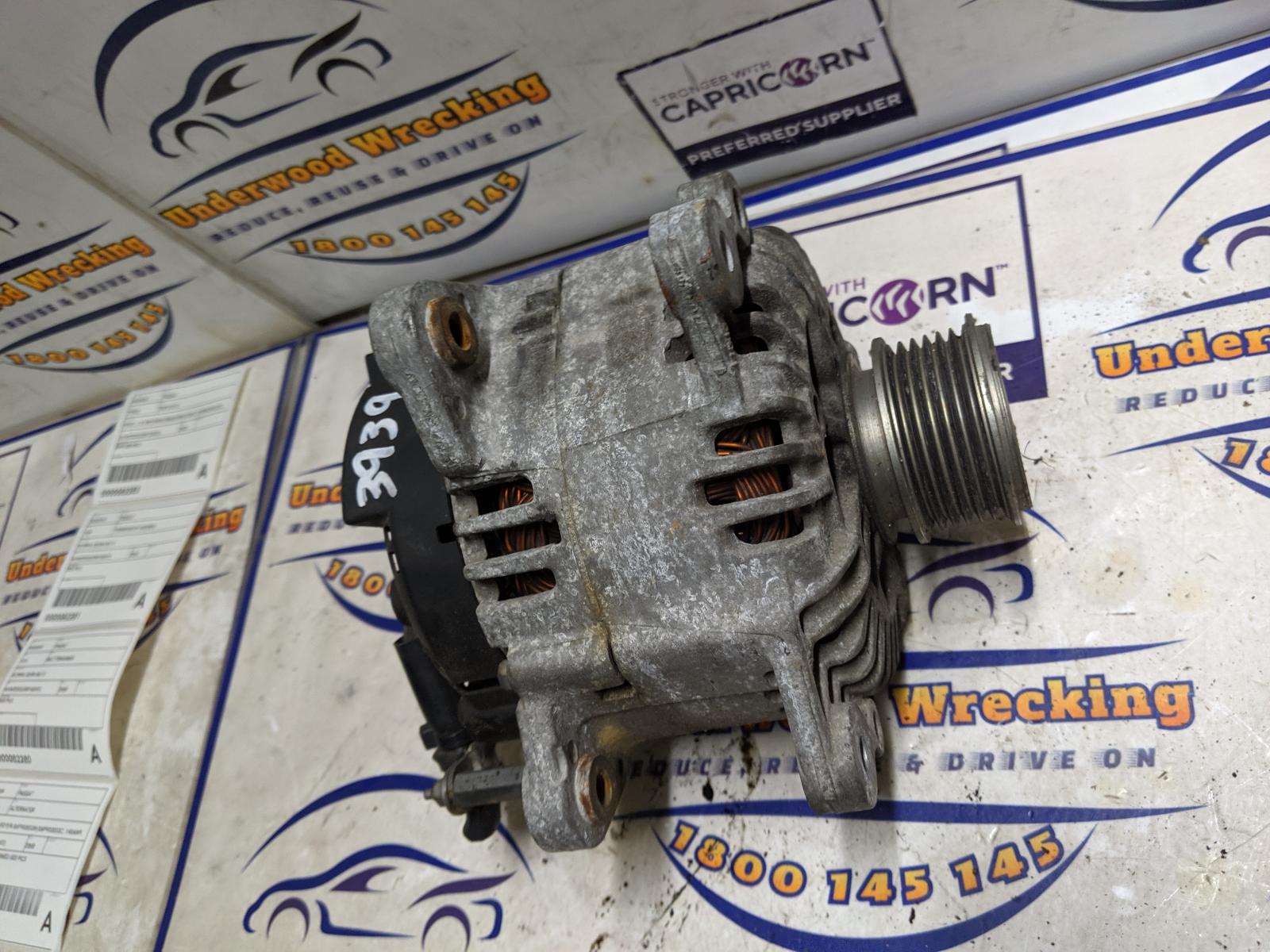 View Auto part Alternator Volkswagen Passat 2008