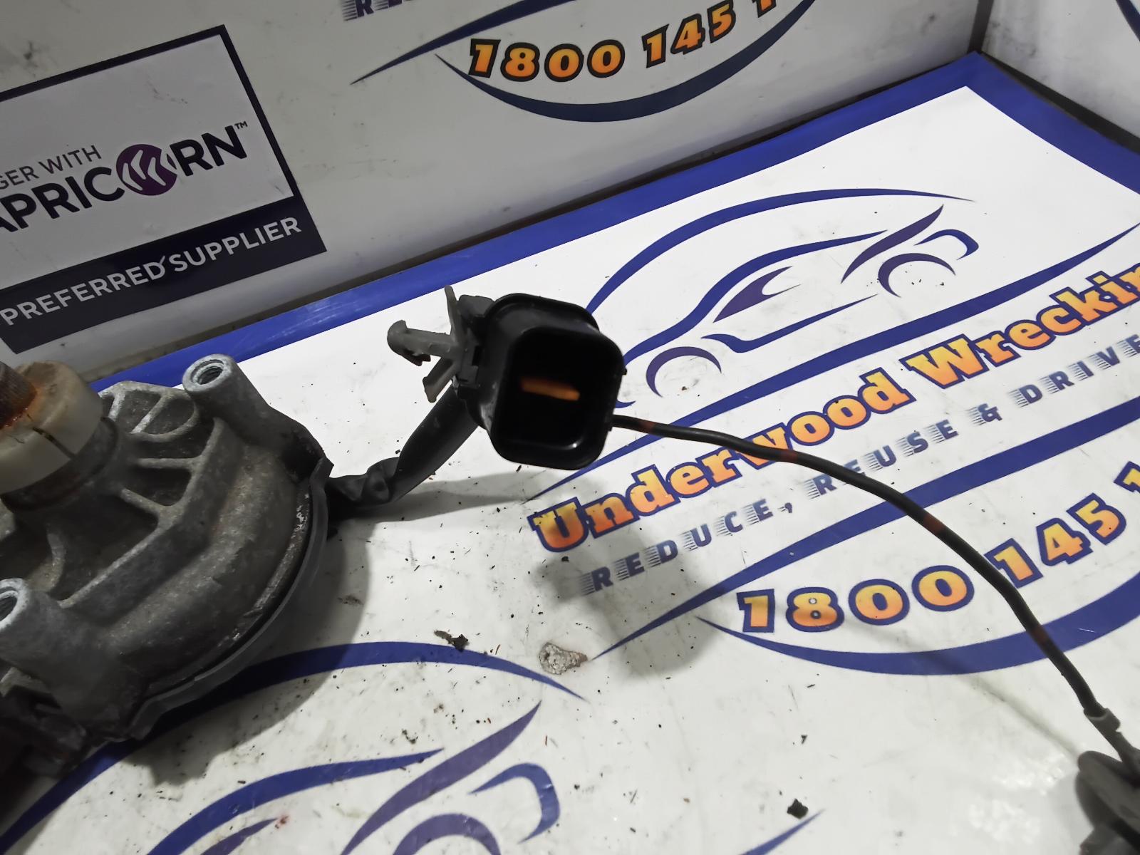 View Auto part Wiper Motor Mitsubishi L300 1999