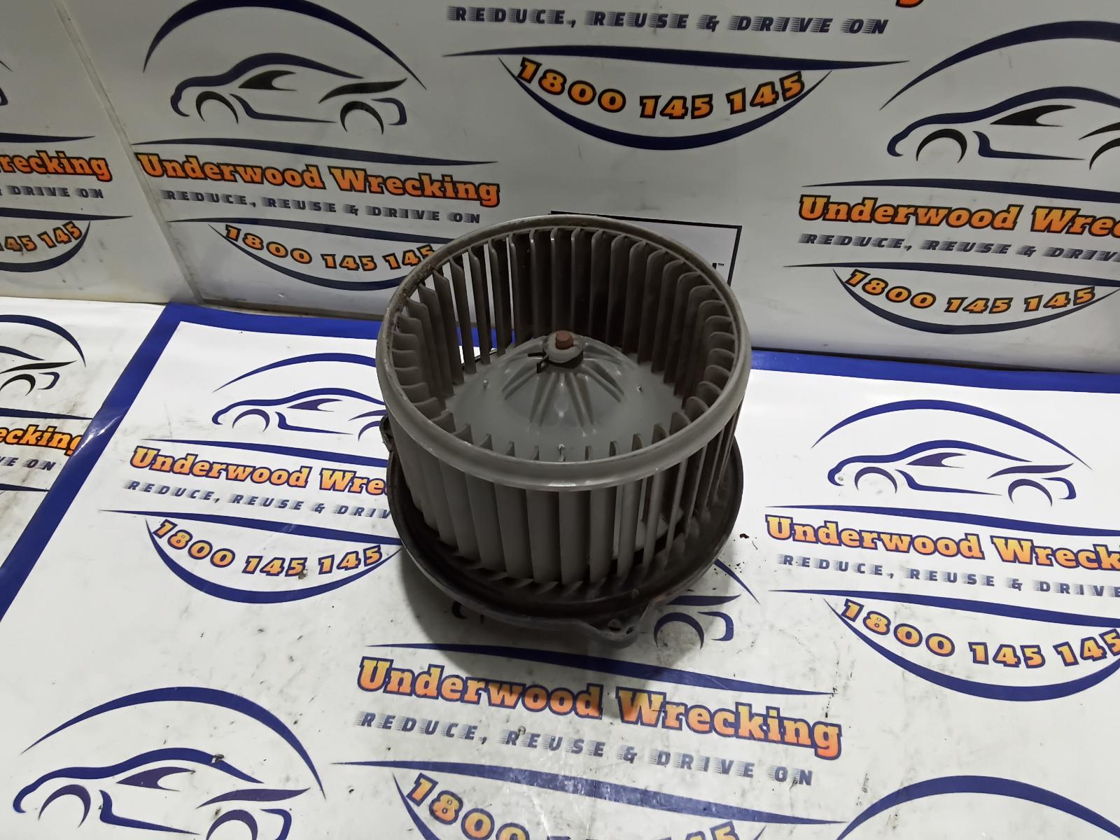 View Auto part Heater Fan Motor Mitsubishi L300 1999