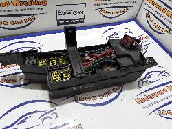 View Auto part Fuse Box Mitsubishi L300 1999