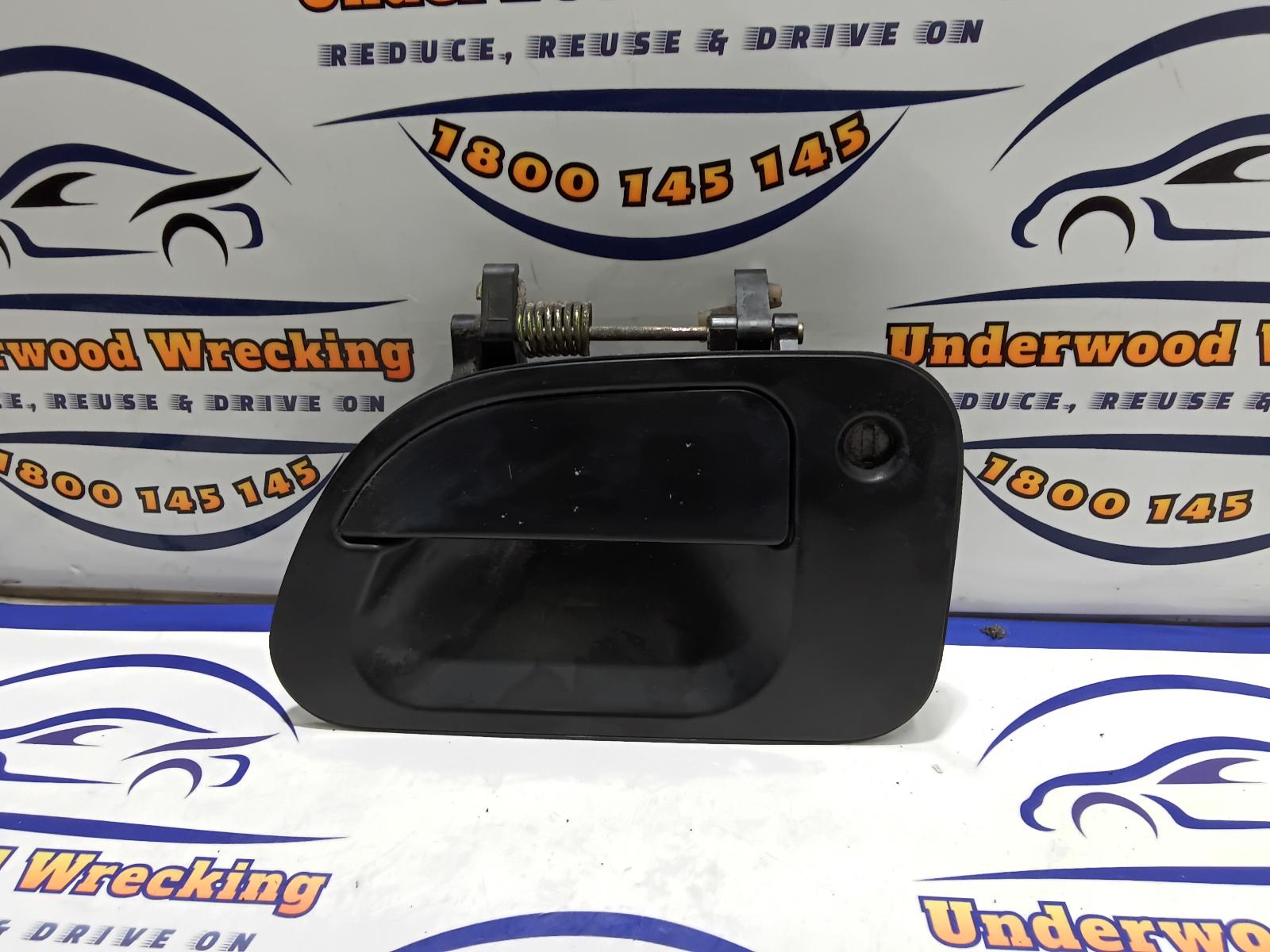 View Auto part Door Handle Mitsubishi L300 1999