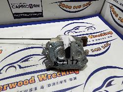 View Auto part Door/Boot/Gate Lock Mitsubishi L300 1999