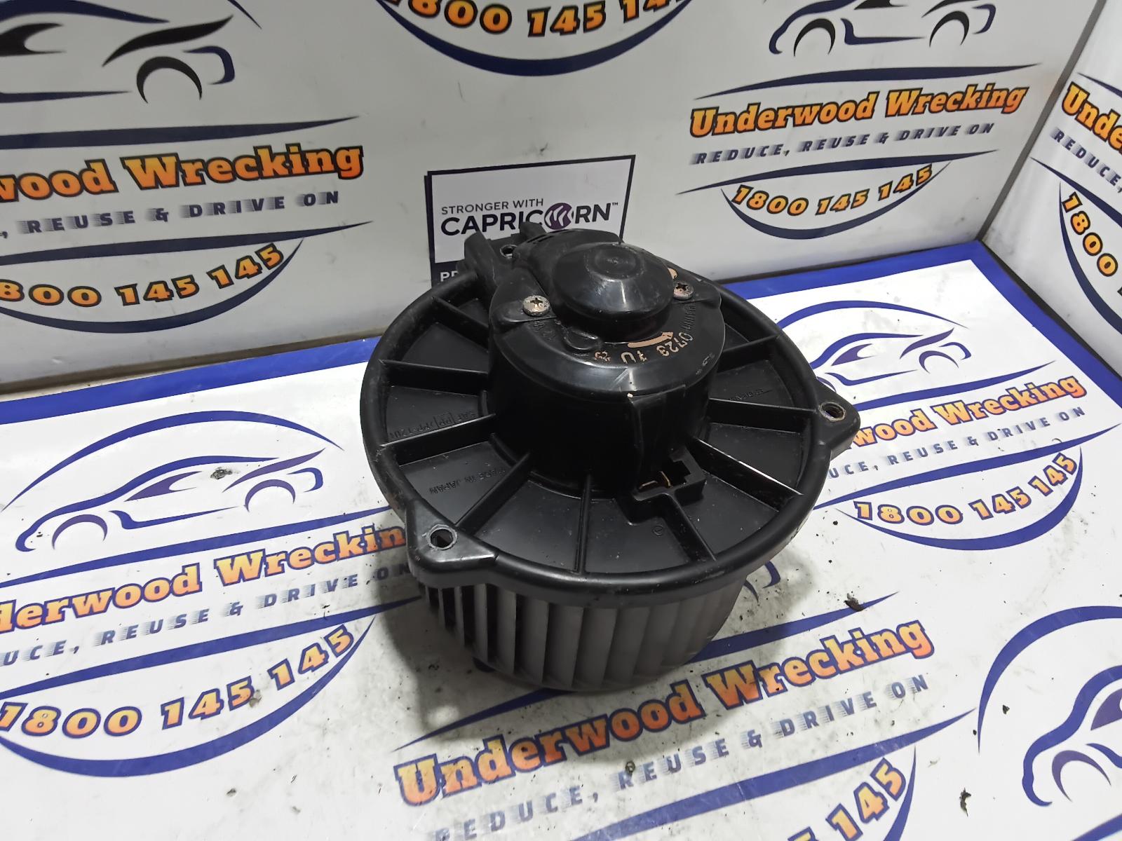 View Auto part Heater Fan Motor Mitsubishi L300 1999