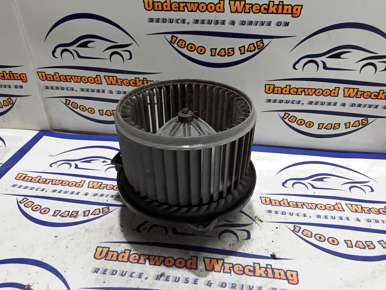 View Auto part Heater Fan Motor Mitsubishi L300 1999