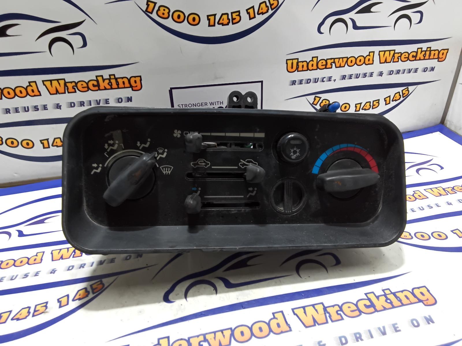 View Auto part Heater/Ac Controls Mitsubishi L300 1999
