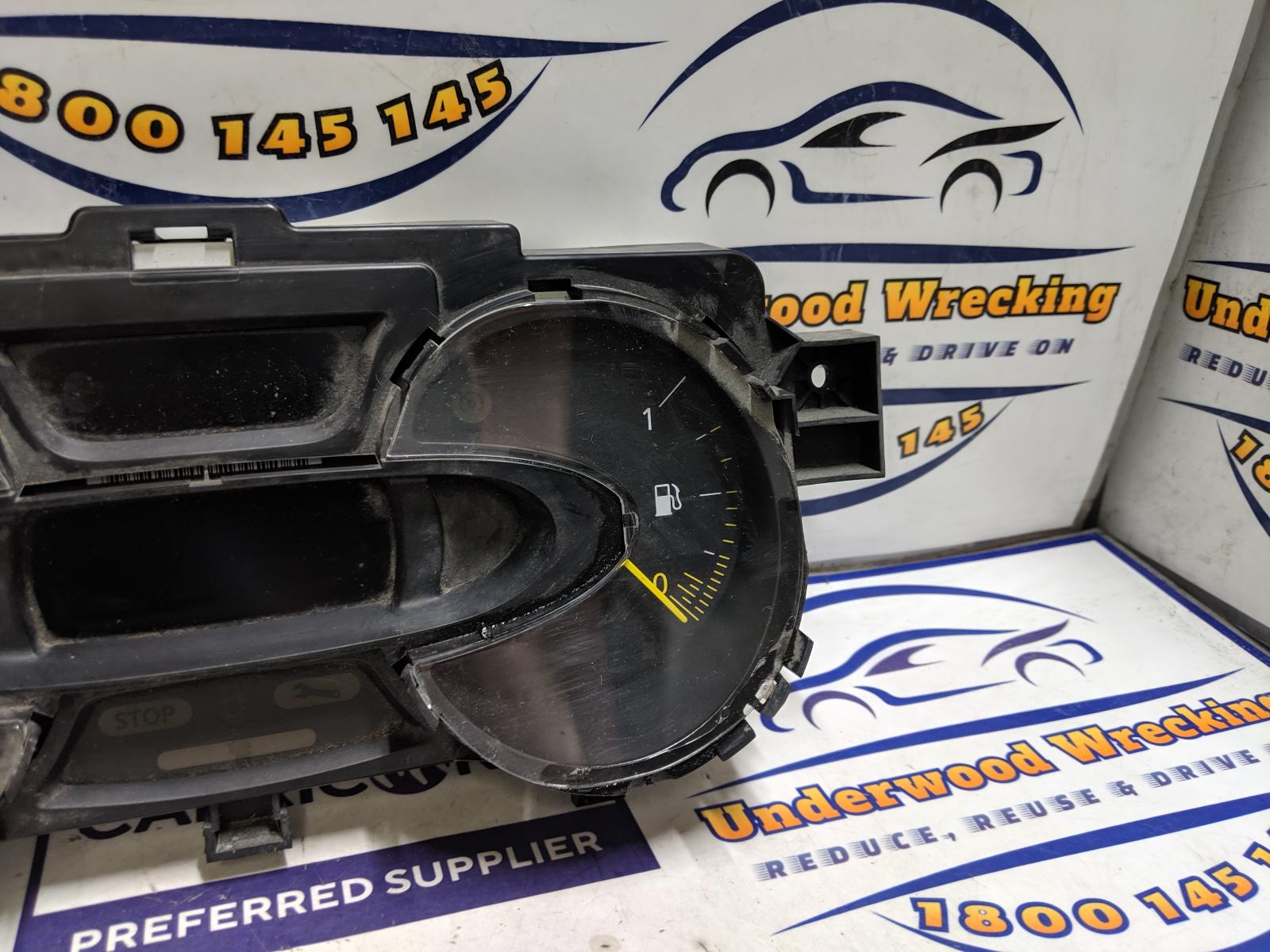 View Auto part Instrument Cluster Renault Trafic 2017