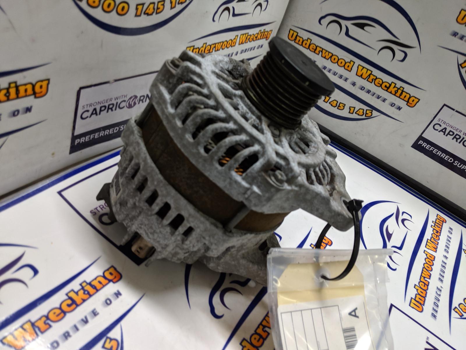 View Auto part Alternator Renault Trafic 2017