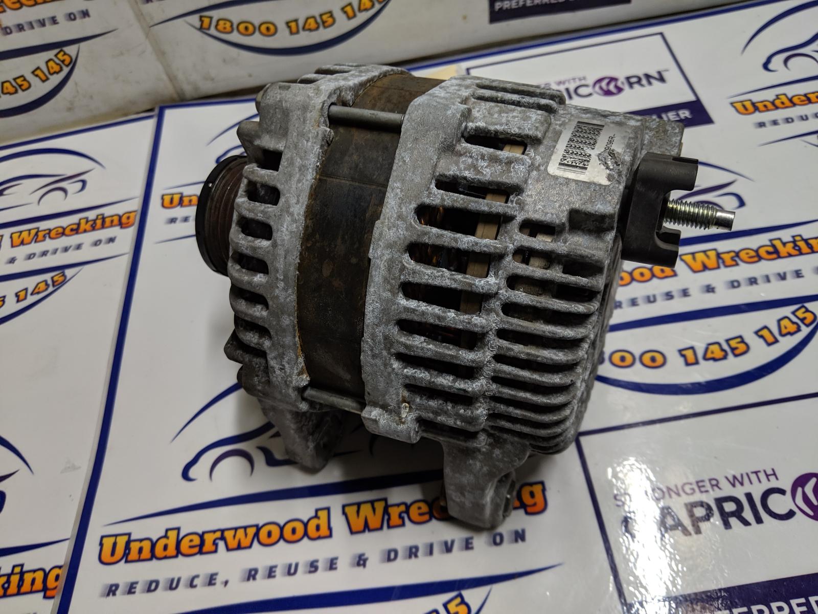 View Auto part Alternator Renault Trafic 2017